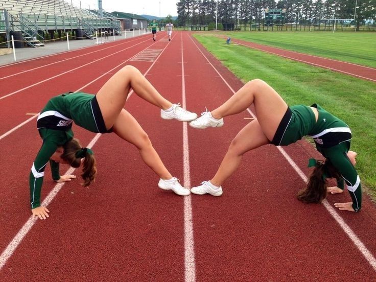 adorable cheerleading-themed backdrops