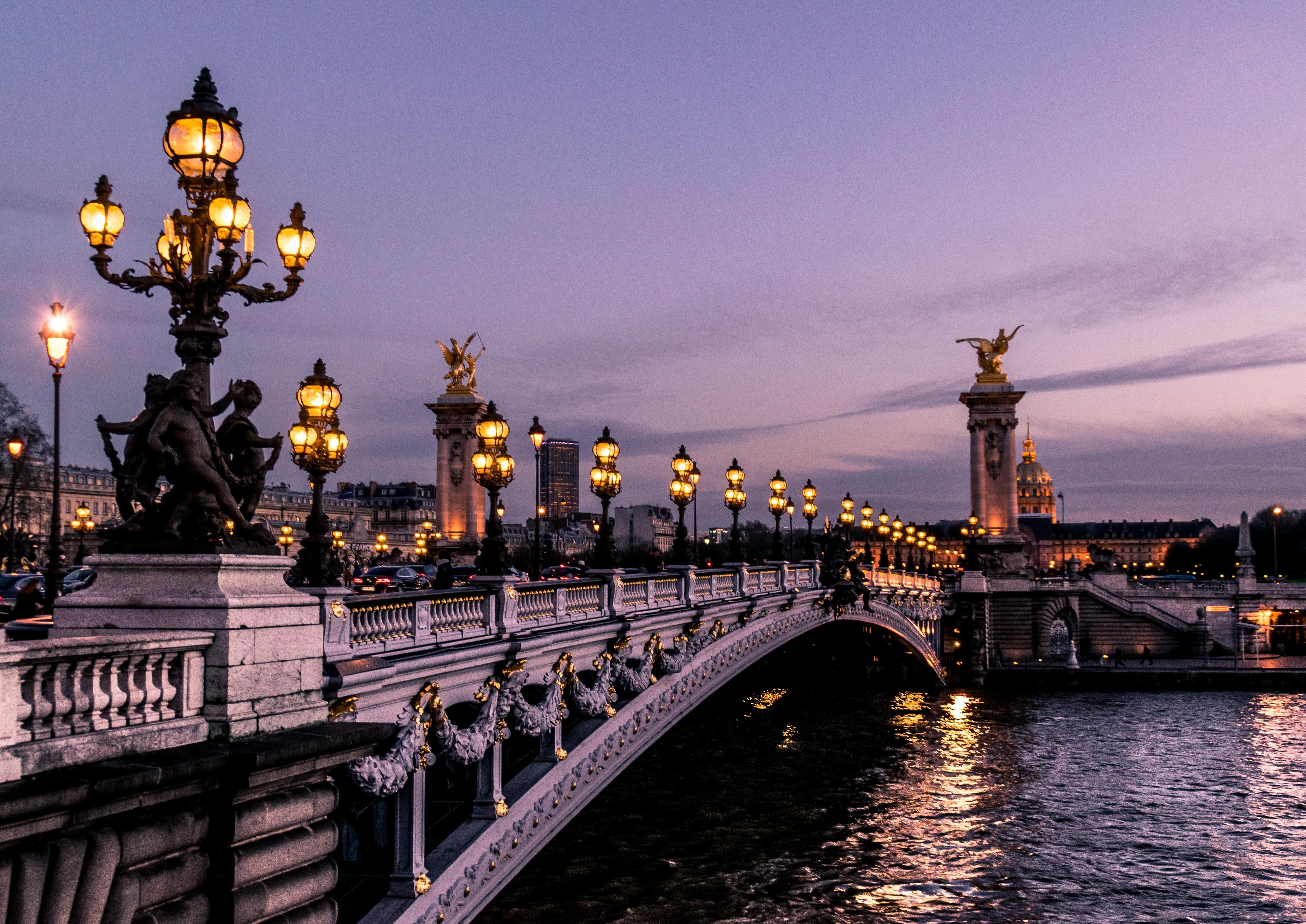 heartwarming Paris backgrounds for personal use